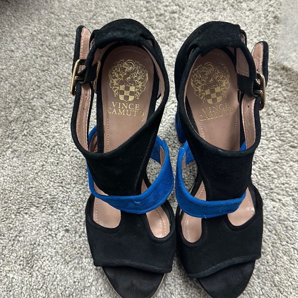 Vince Camuto woman shoes size 7